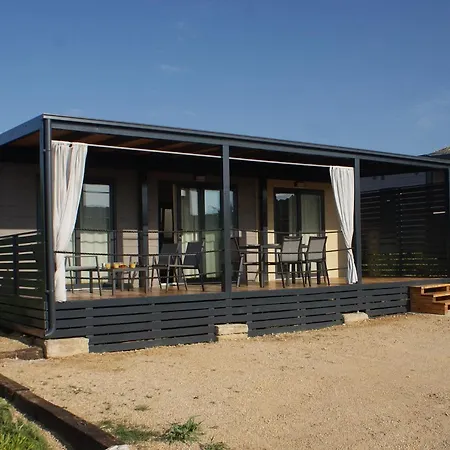 Sweet Dreams Luxury Mobile Home, Terra Park Spiritos Kamp alanı Kolan