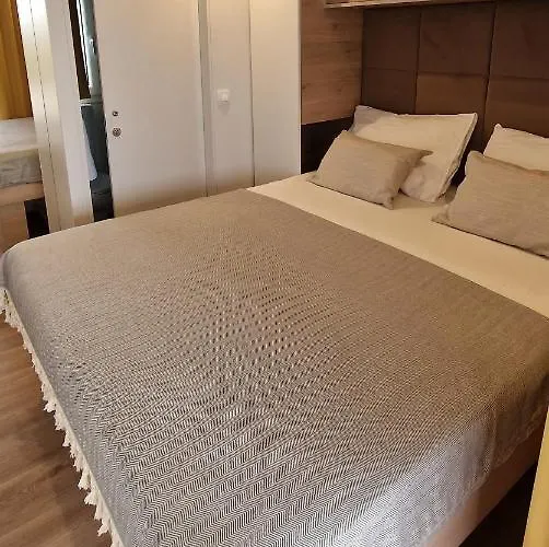 Sweet Dreams Mobile Home, Terra Park Spiritos Camping