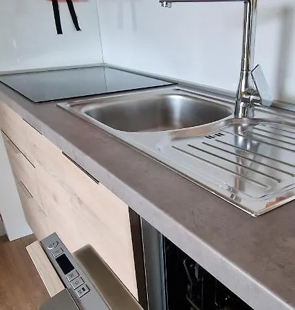مكان تخييم Sweet Dreams Luxury Mobile Home, Terra Park Spiritos كولان